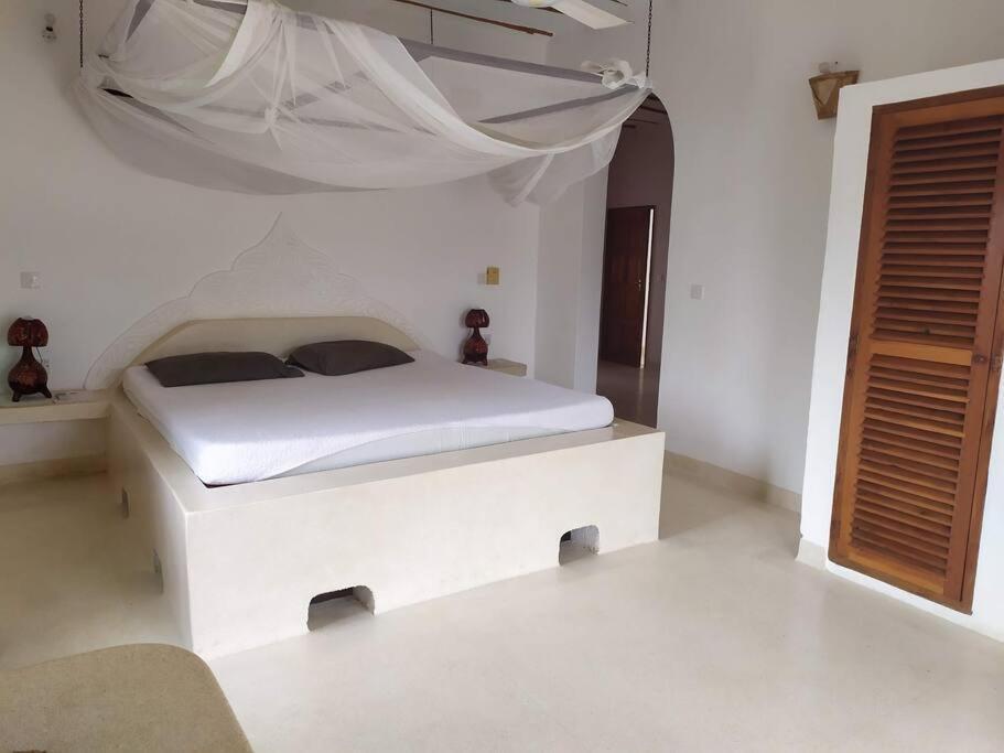 Luxury Simba House In Watamu ☆☆☆☆☆ Apartman Kültér fotó